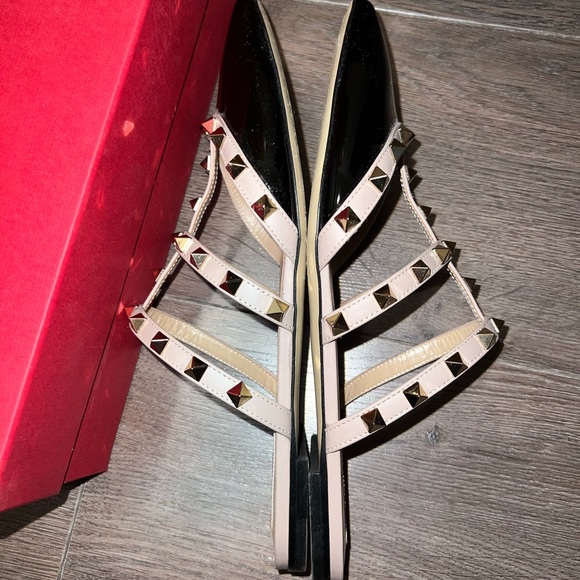 Valentino Garavani Rockstud Patent Leather Mules Flats Shoes - Picture 7 of 12